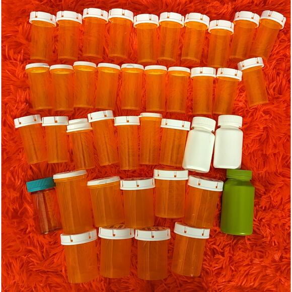 LOT of 40 Empty Prescription Pill Bottles Assorted Sizes Storage Crafts Upcycle - Picture 1 of 15